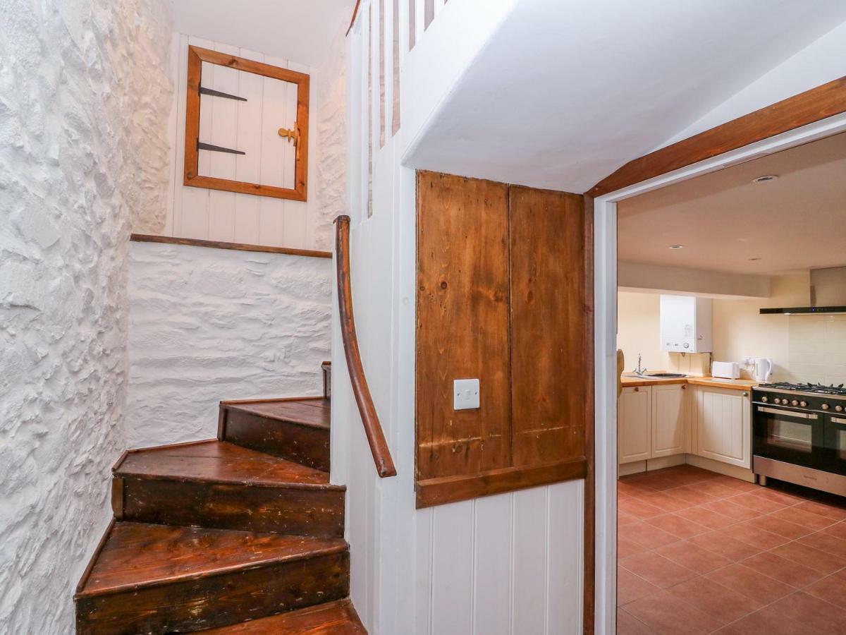 Llety Villa Fishguard Exterior photo